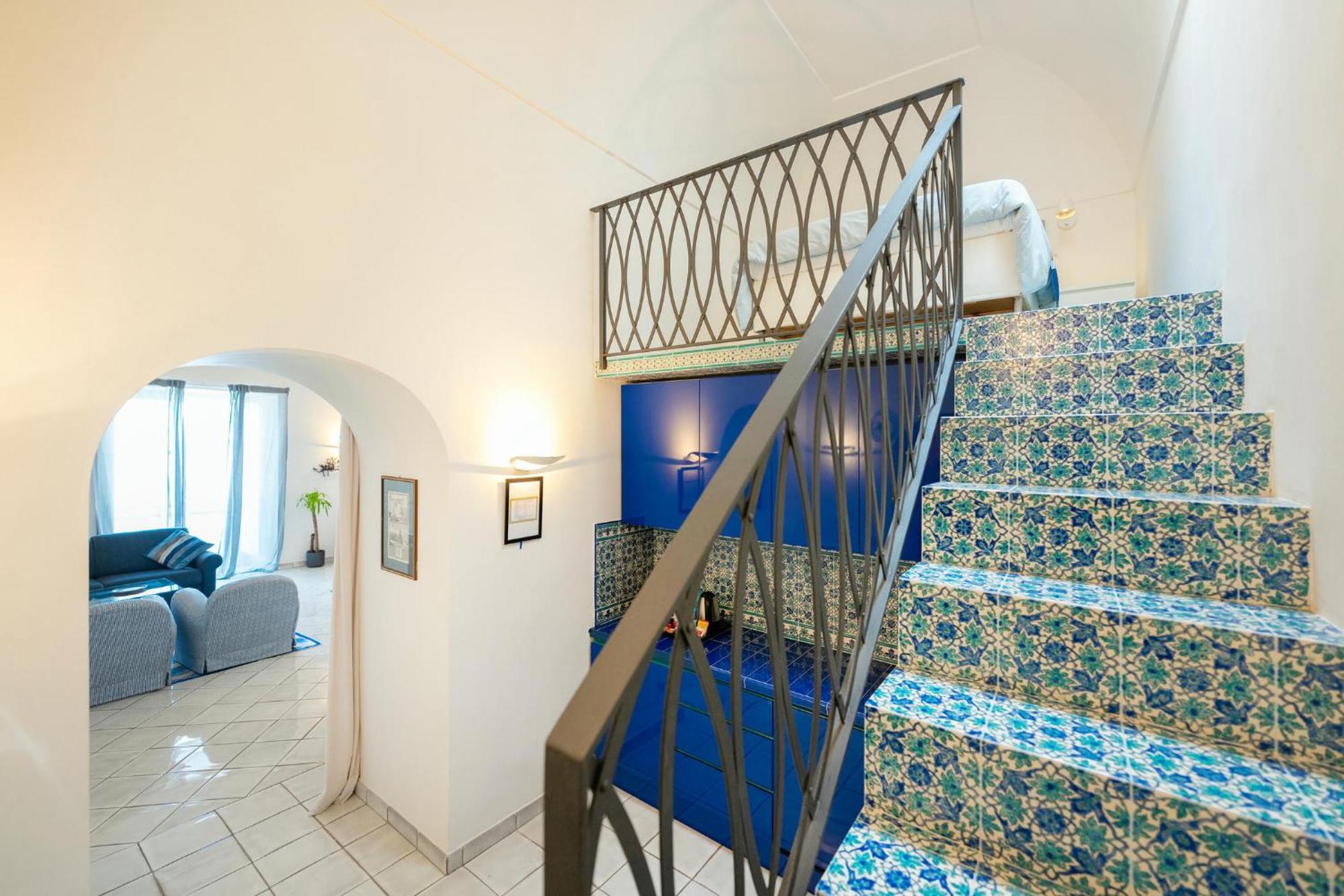 Suite Palazzo Capri - Seaview Kültér fotó